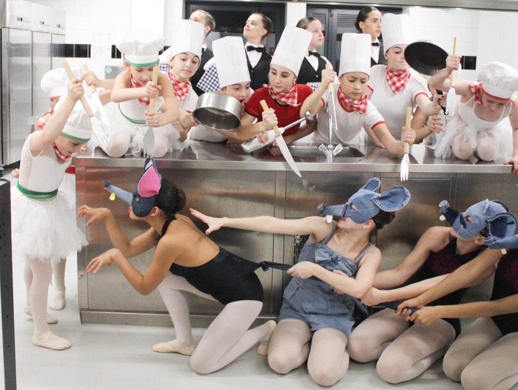 Les danseurs de l'école Isadora dans Ratatouille & Cie